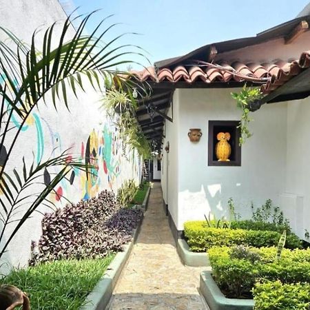 Casa Nikte Hotel Antigua Екстериор снимка
